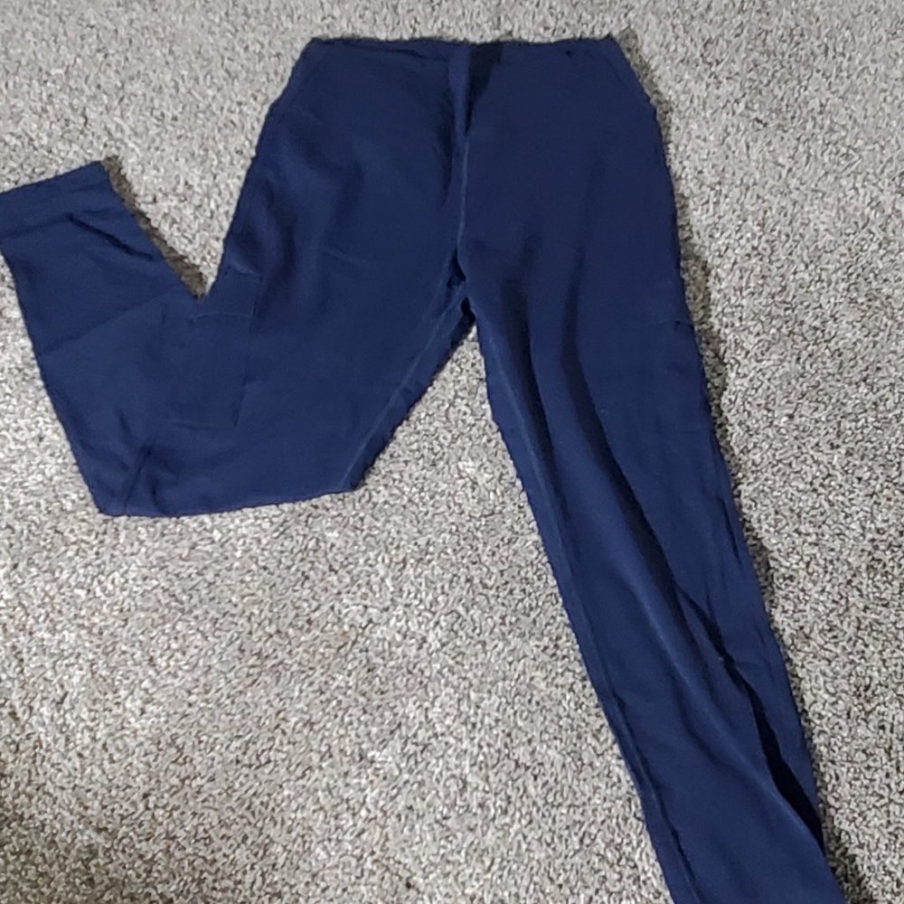 Zyia Luxe Navy Pocket Legging Size 6-8